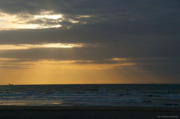 Katwijk achter de wolken